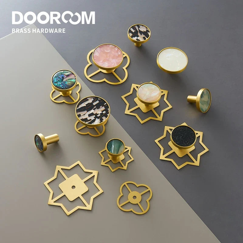 Dooroom Brass Furniture Handles Shell Simple Nordic Pastoral Cupboard Cabinet Drawer Round Colorful Pulls