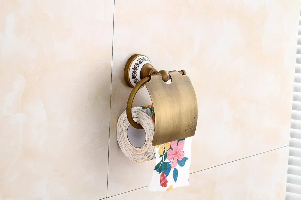 Porcelain Base Bathroom Hardware Set
