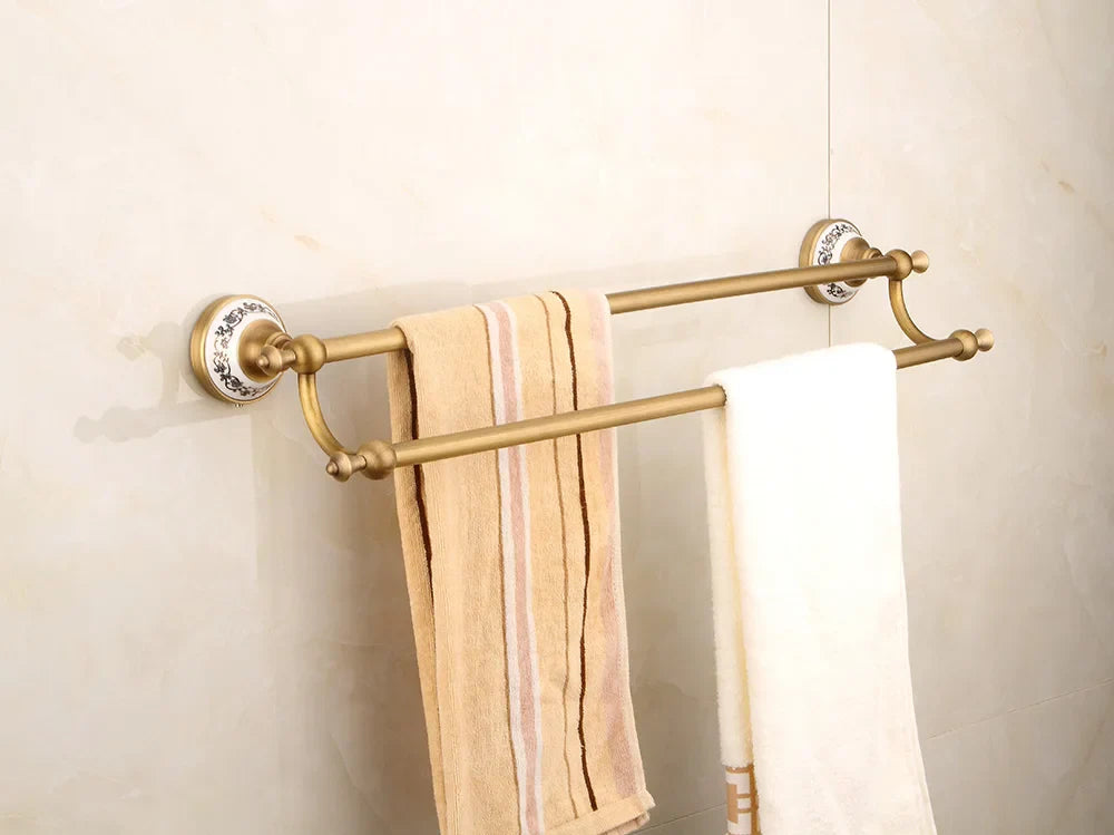 Porcelain Base Bathroom Hardware Set