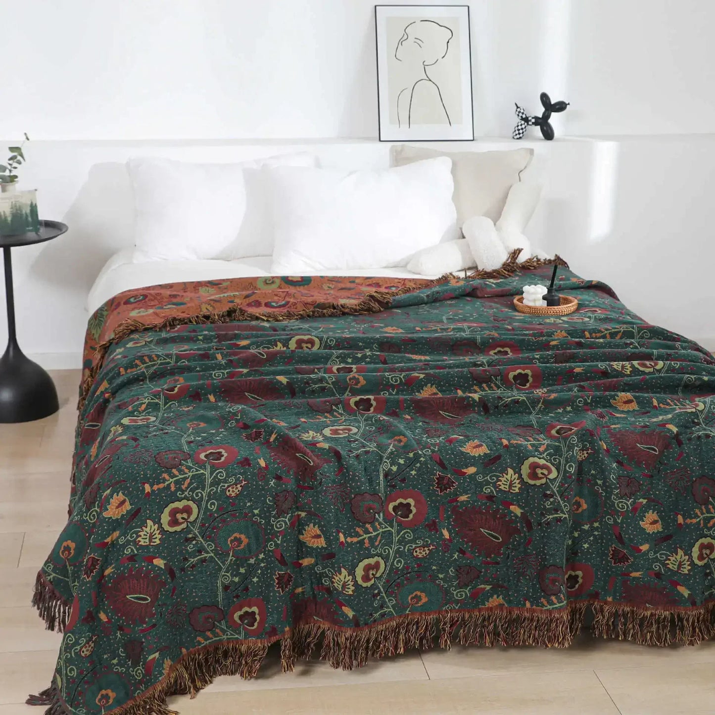 Nordic throw blanket for beds
