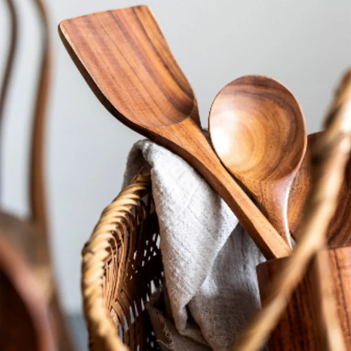 Wood Kitchenware Cooking Set Household Spatula Spoon Set Salad Spoon Fork Stirring Spoon With storage bucket