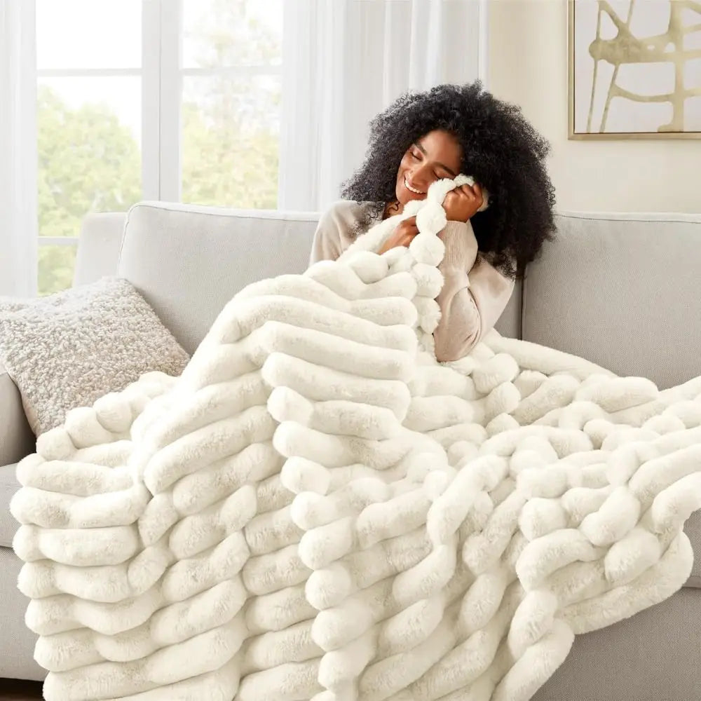 Ultra Soft Faux Rabbit Fur Throw
