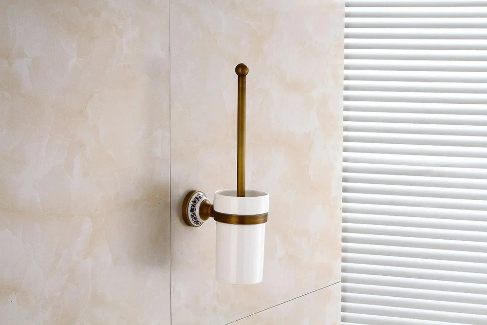 Porcelain Base Bathroom Hardware Set